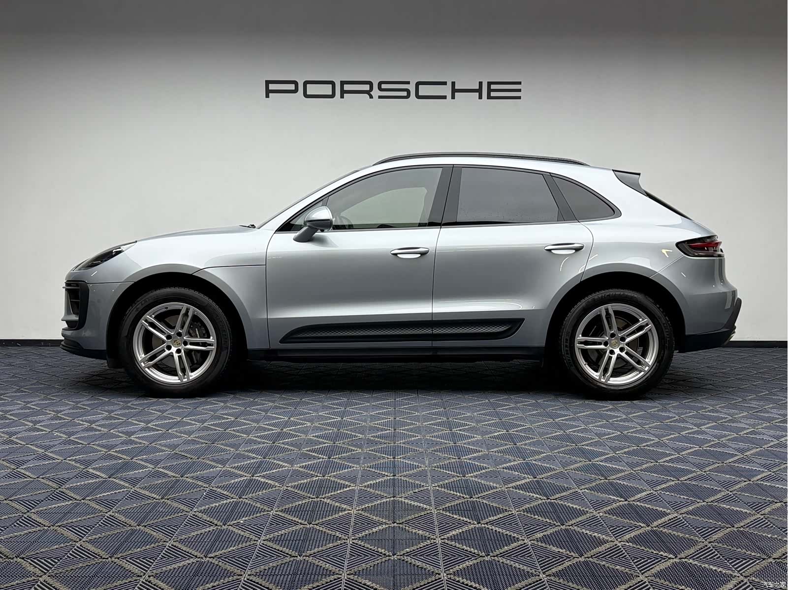 Porsche Macan, 2023 9