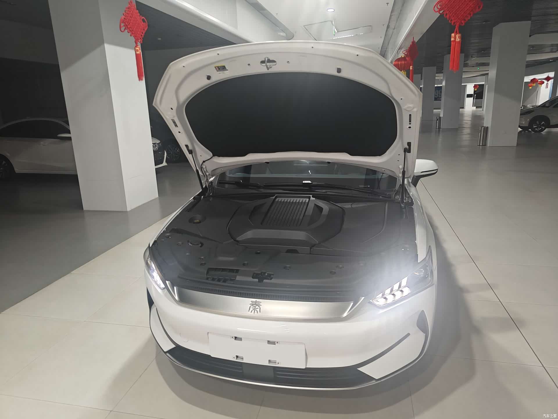 BYD Qin, 2022 14