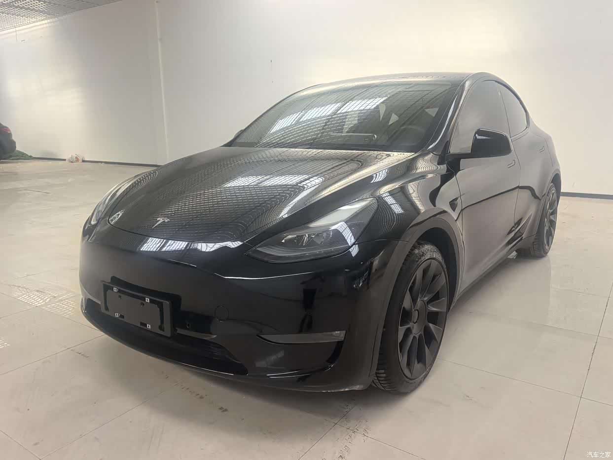 Tesla Model Y, 2022 1