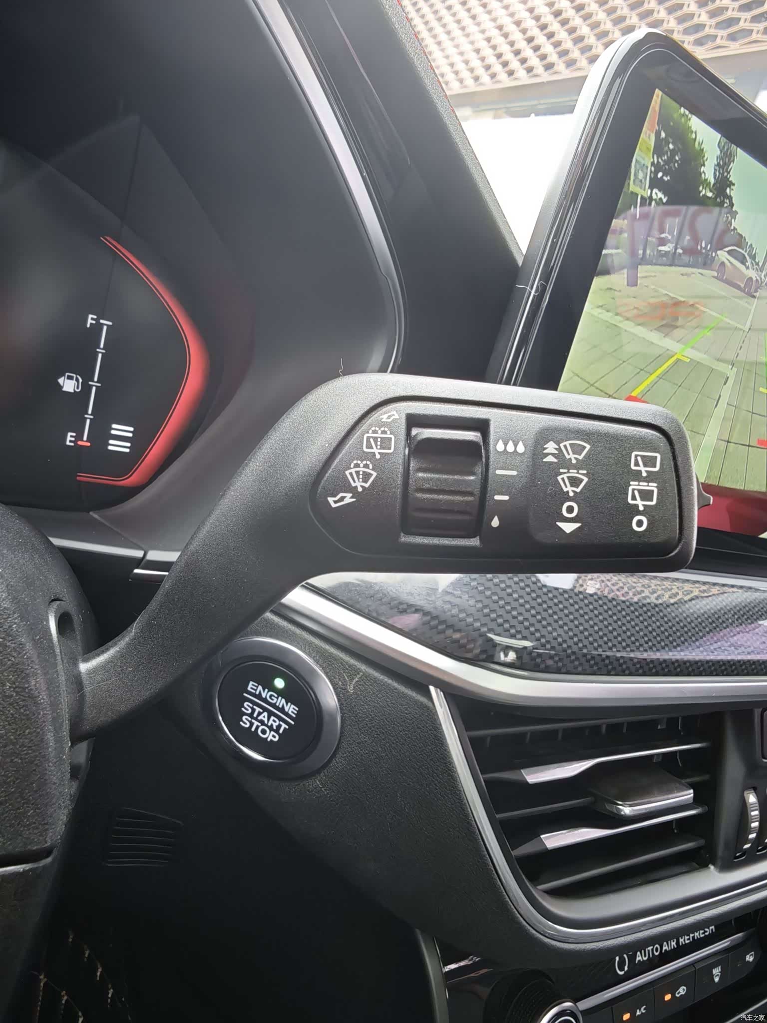 Ford Focus, 2022 18
