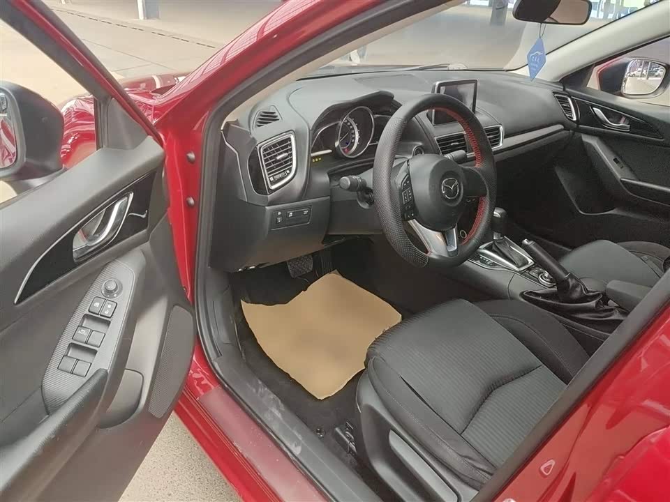 Mazda 3 Angkesaila Mazda 3 Angkesaila