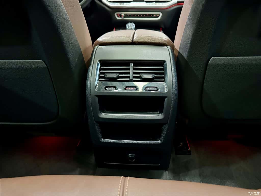 BMW X5, 2021 28