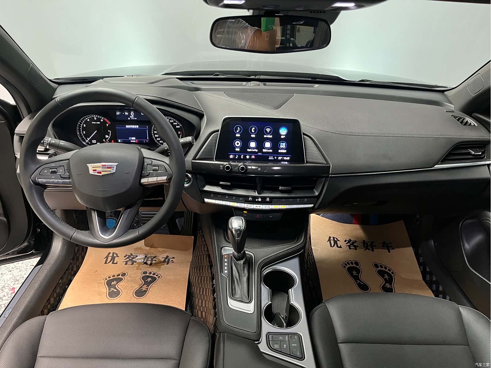 Cadillac CT4, 2024 10