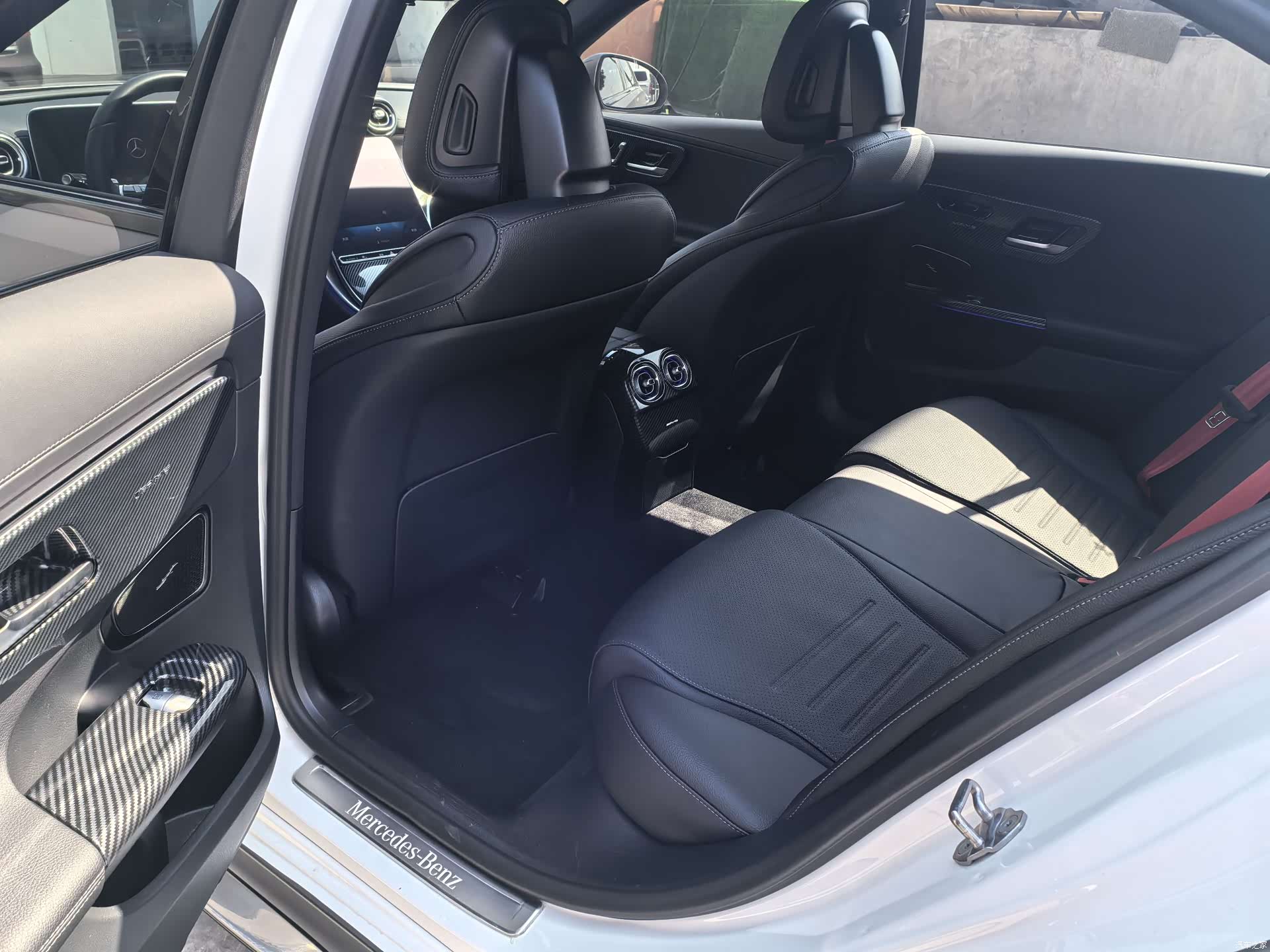 Mercedes-Benz C-Class, 2022 11
