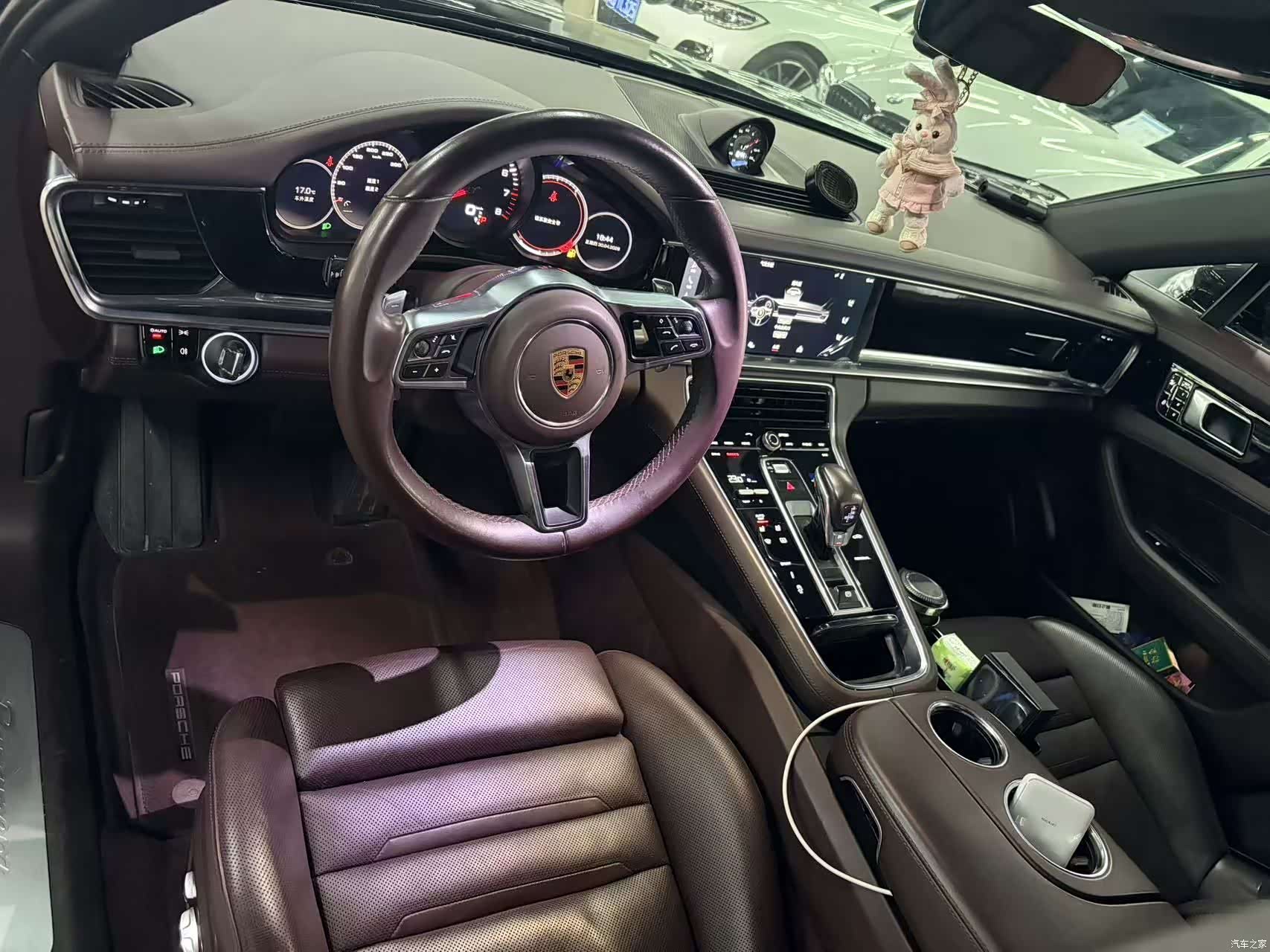 Porsche Panamera, 2017 все фото