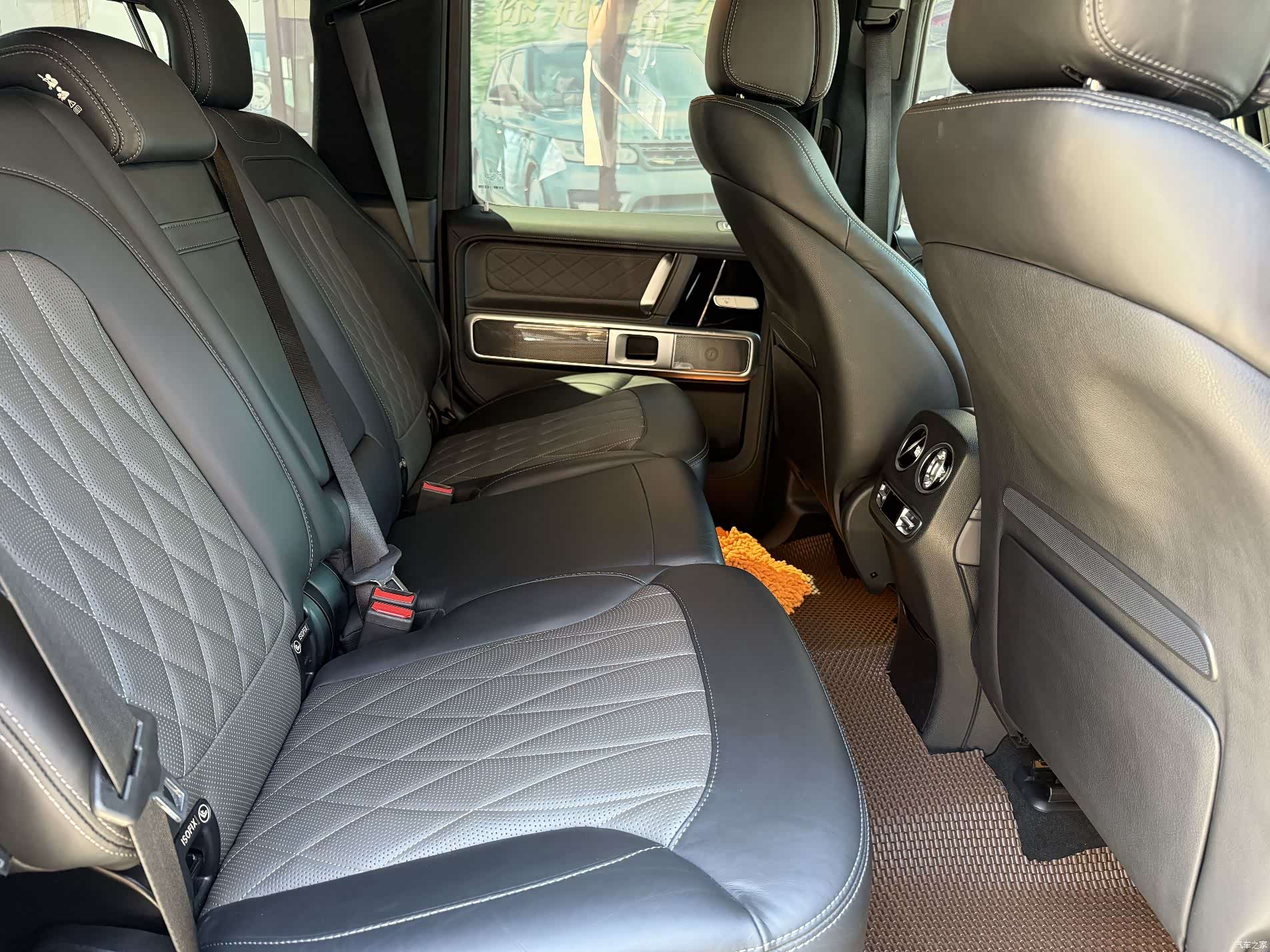 Mercedes-Benz G-Class, 2024 12