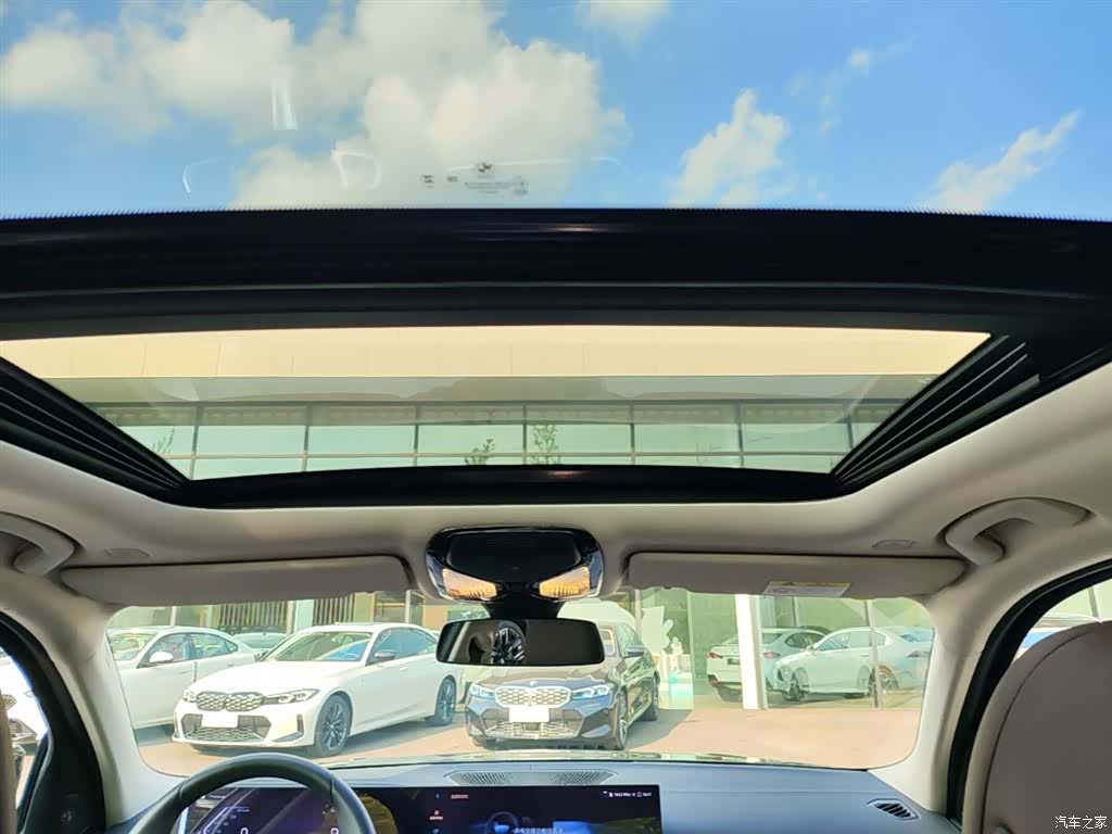 BMW 3 Series, 2025 18