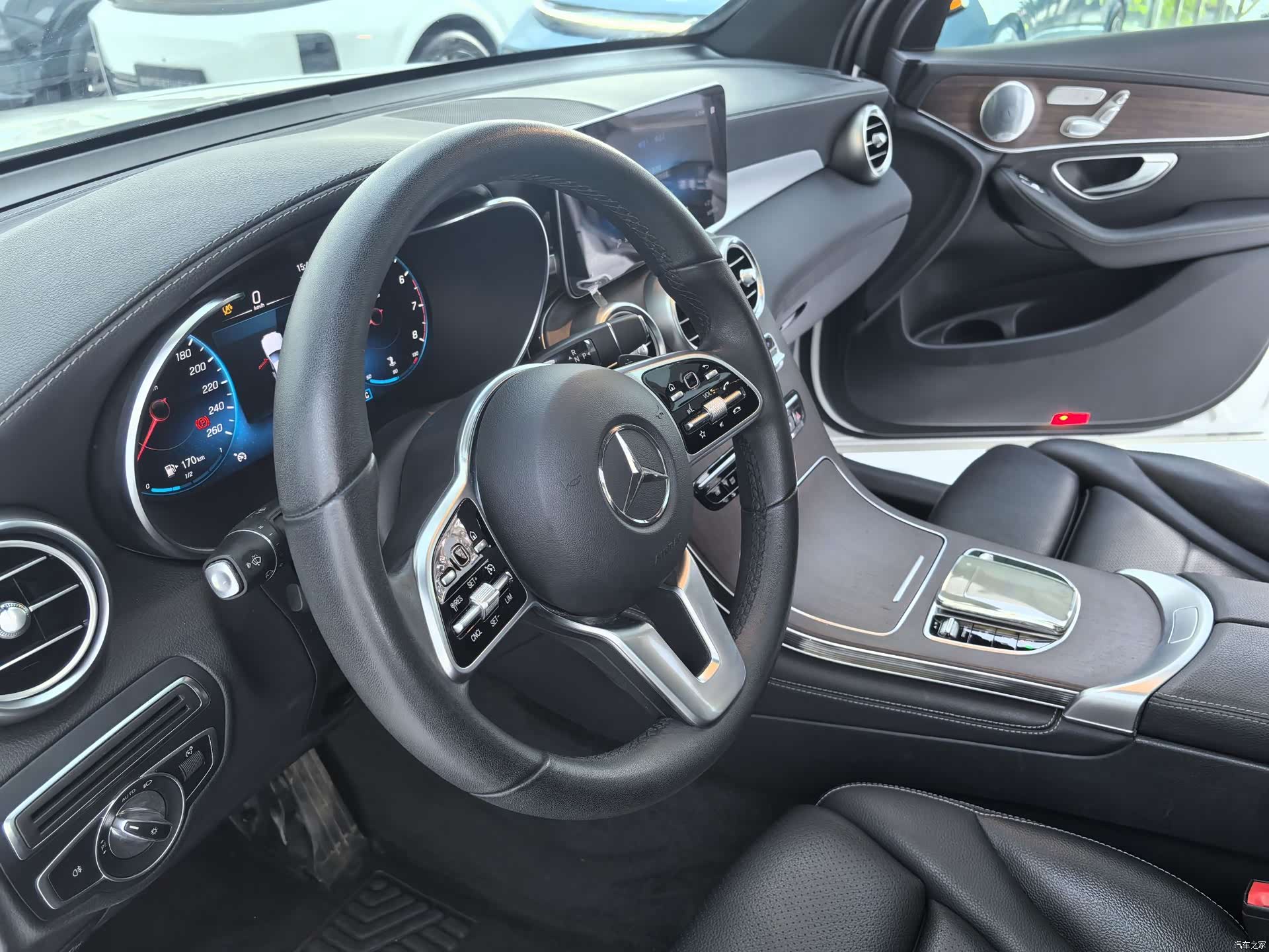 Mercedes-Benz GLC, 2020 6