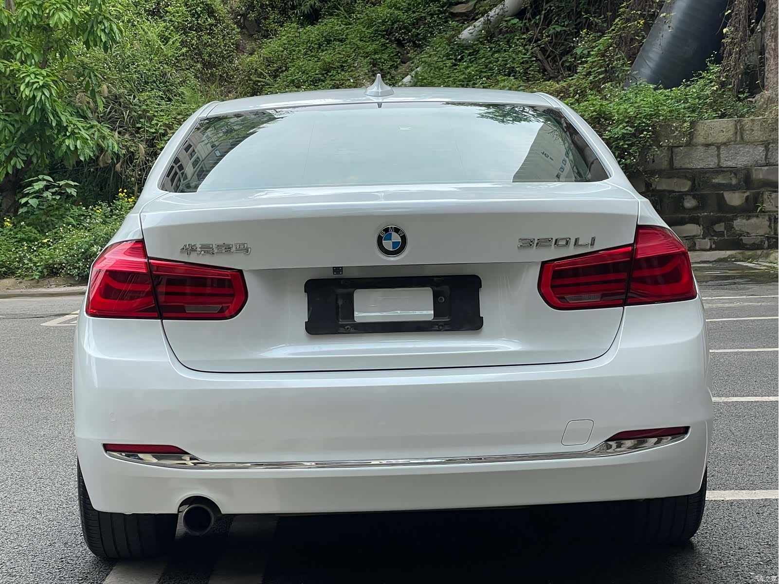 BMW 3 Series, 2016 6