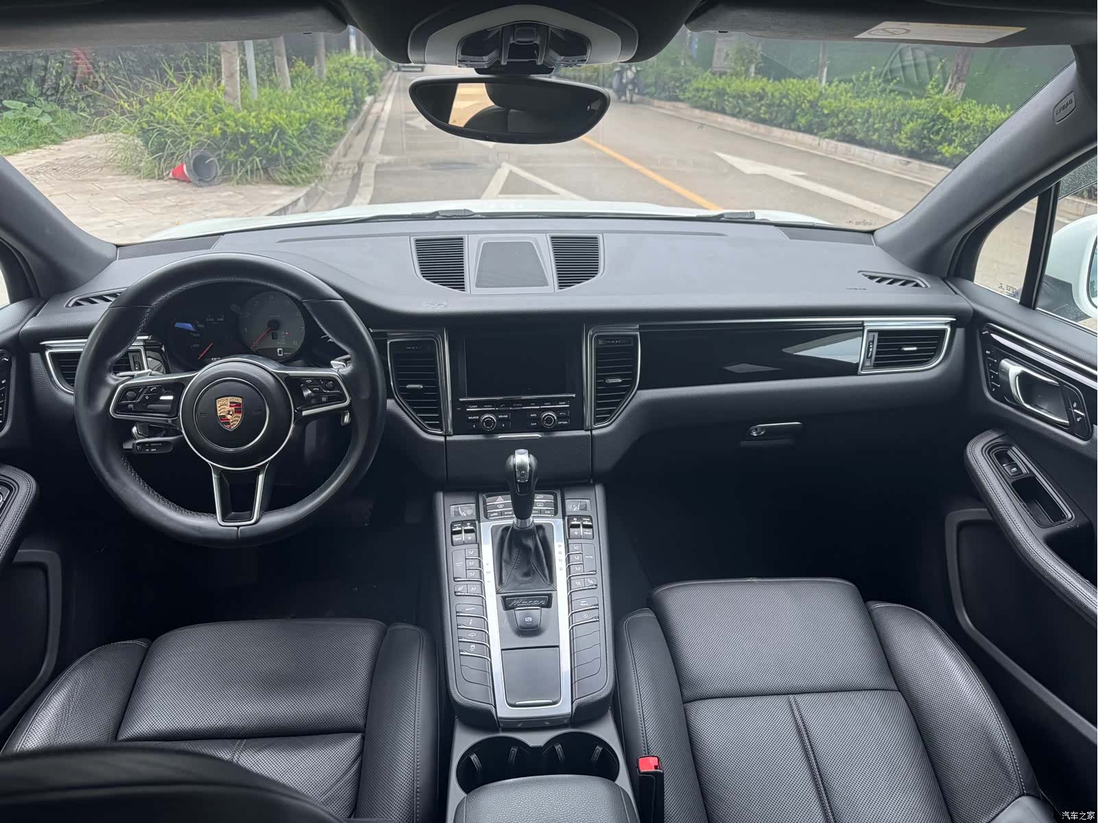 Porsche Macan, 2015 12