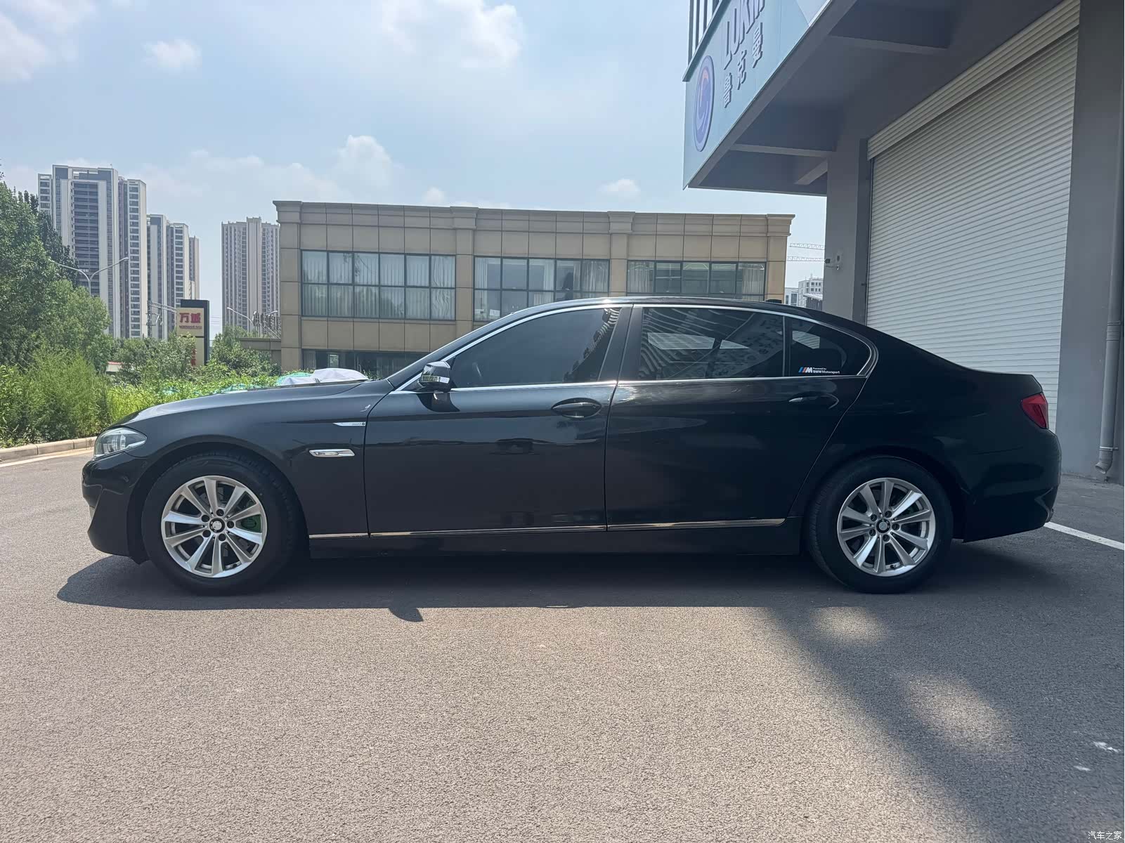 BMW 5 Series, 2011 3