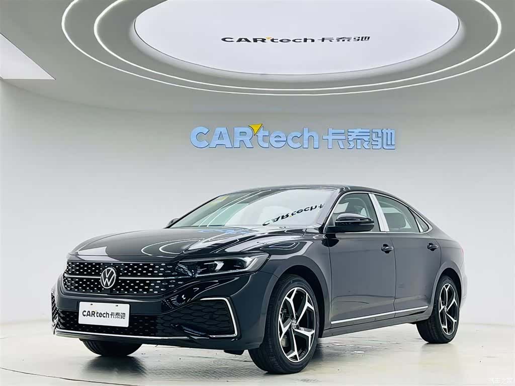 Volkswagen Passat, 2026 1