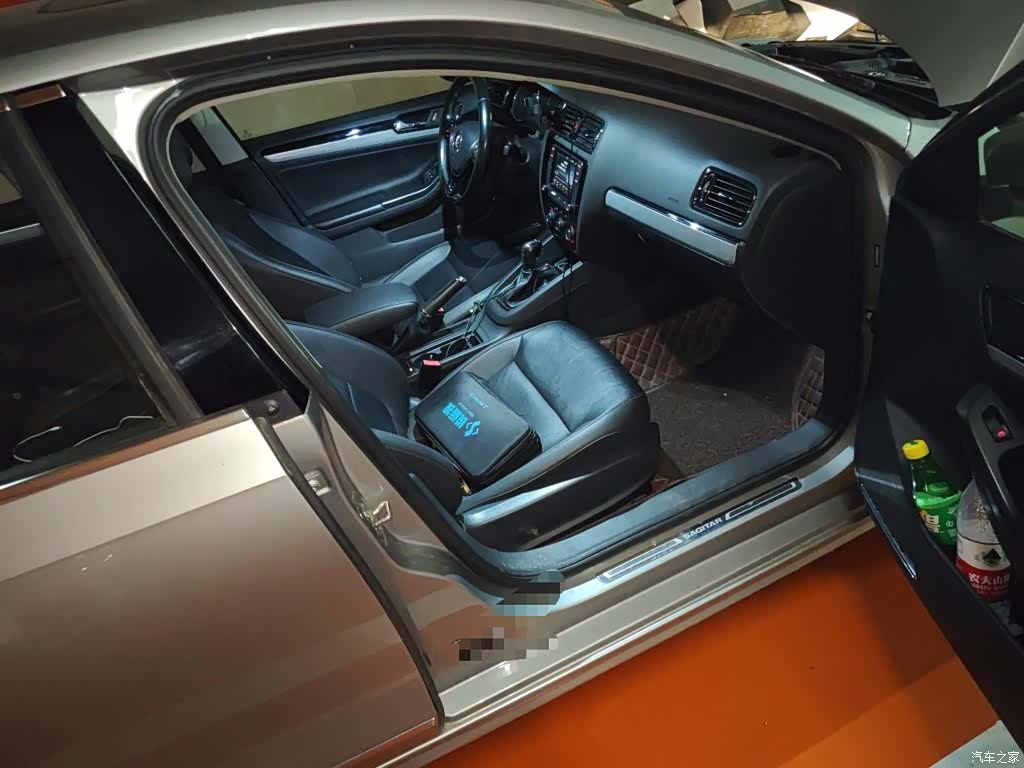Volkswagen Sagitar, 2016 22