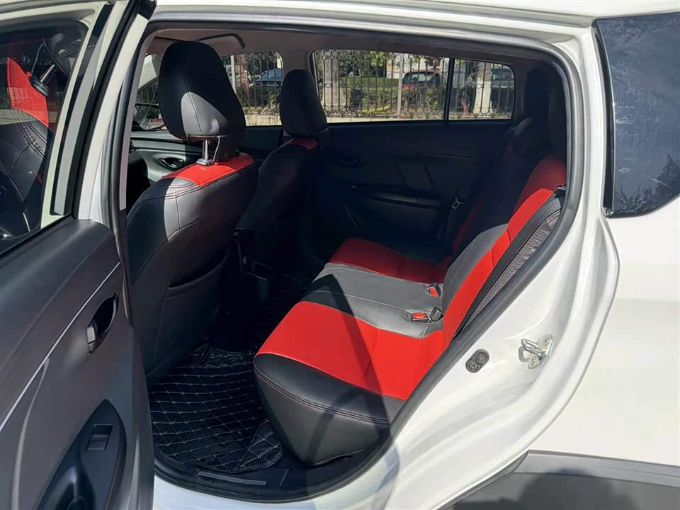 Toyota YARiS L Zhixuan