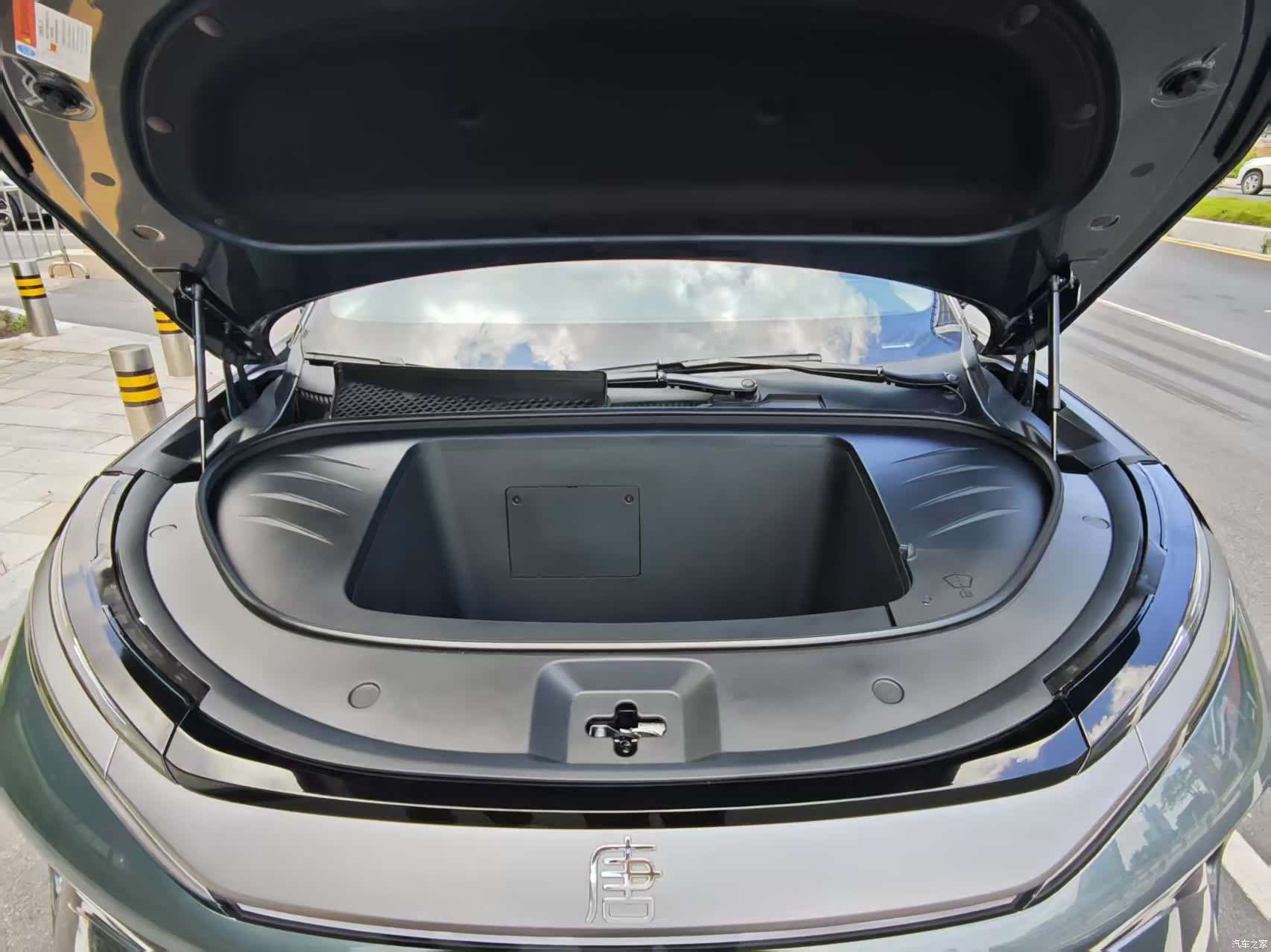 BYD Tang, 2025 20