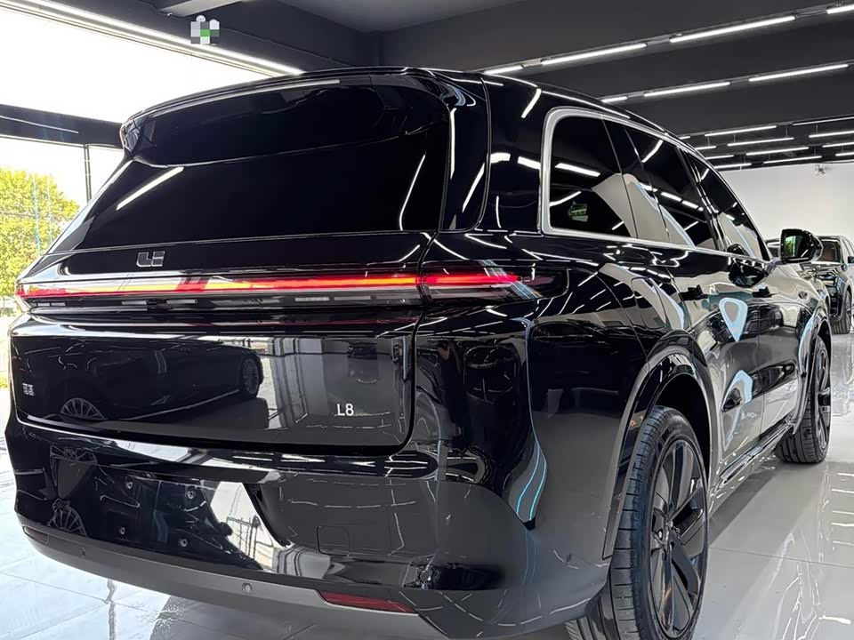 Li Auto Ideal L8
