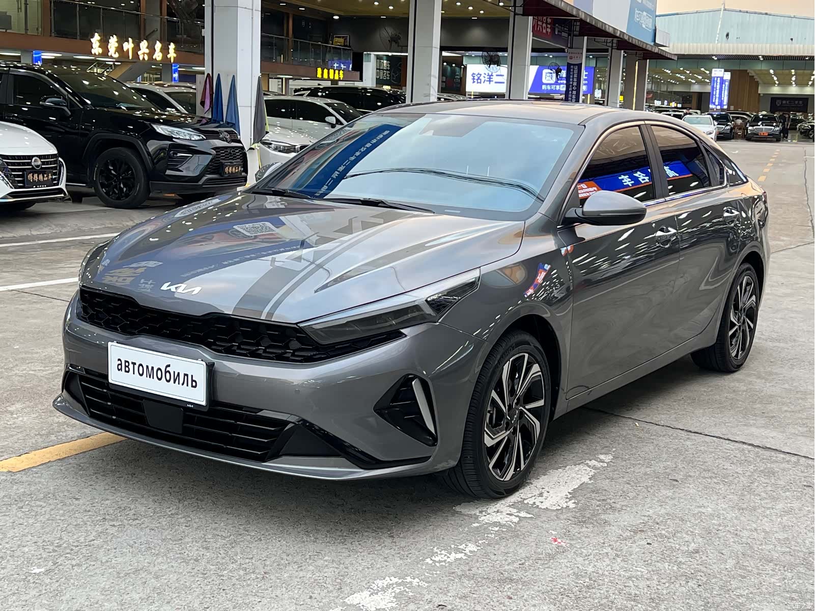 Kia K3, 2023 1