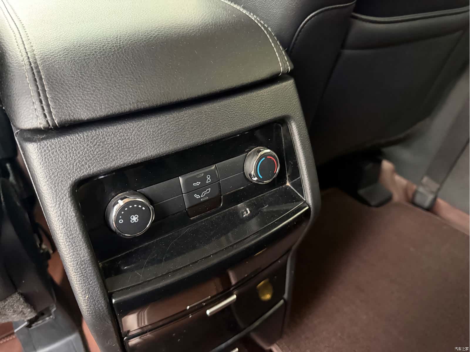 Ford Edge, 2017 12