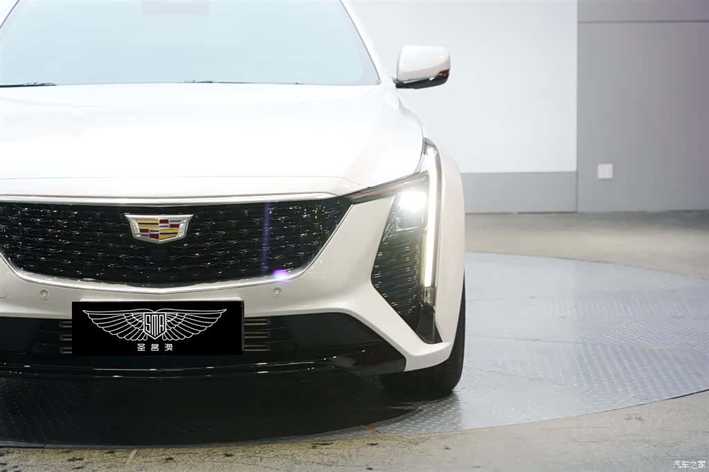 Cadillac CT5, 2024 3