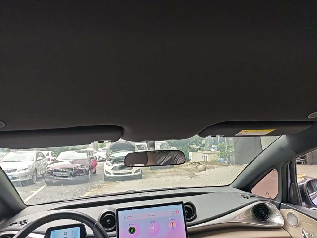 BYD Dolphin, 2023 18