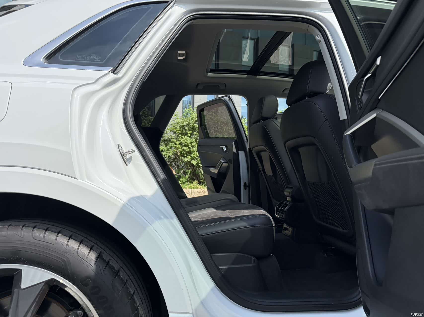 Audi Q3, 2022 14