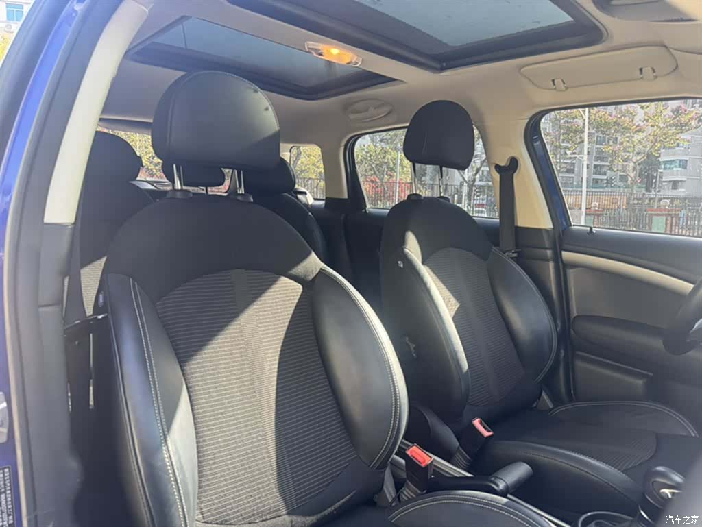 Mini Countryman, 2015 17