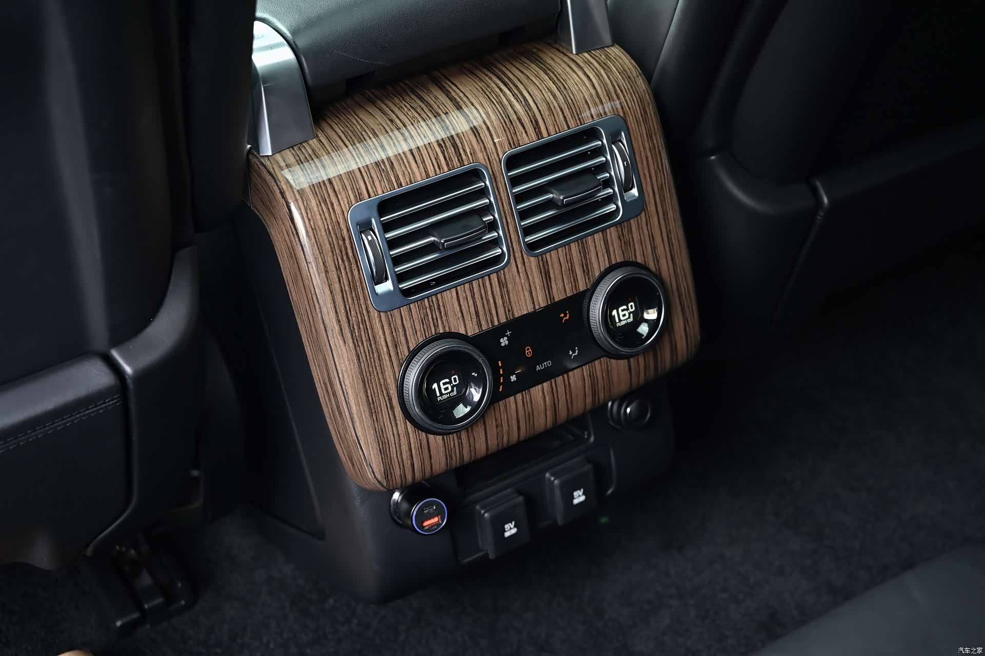 Land Rover Range Rover, 2019 14