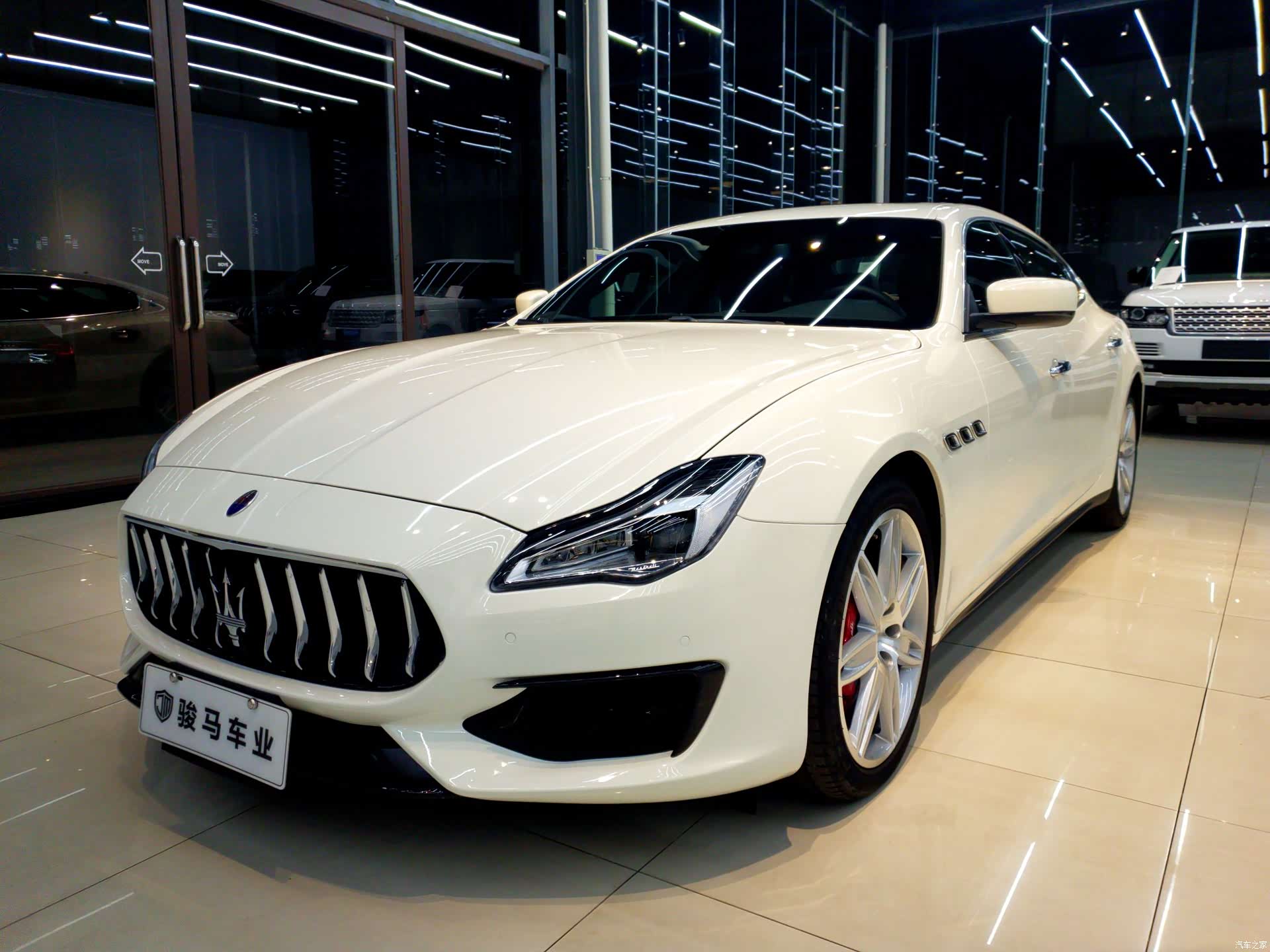 Maserati Q4, 2015 3