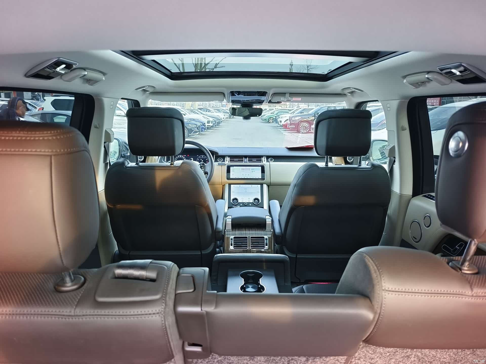 Land Rover Range Rover, 2019 14