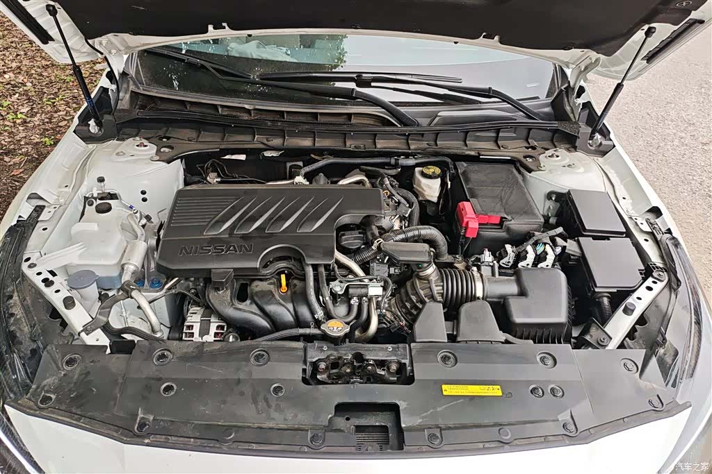 Nissan Teana, 2026 10