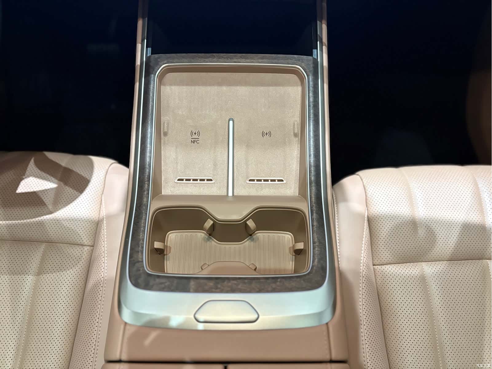 NIO L90, 2025 17