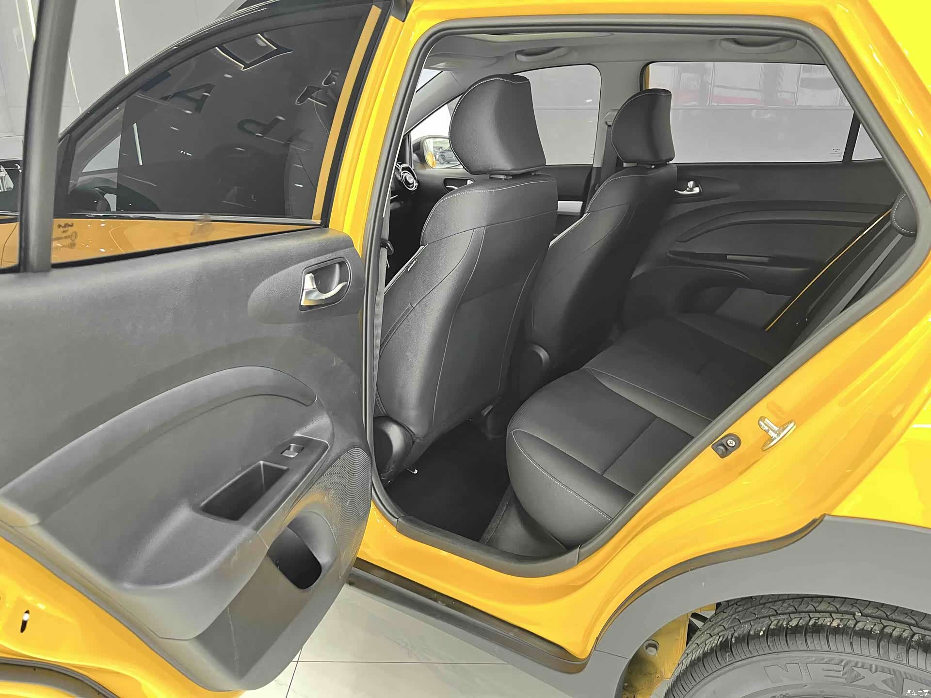 Kia KX1, 2023 13