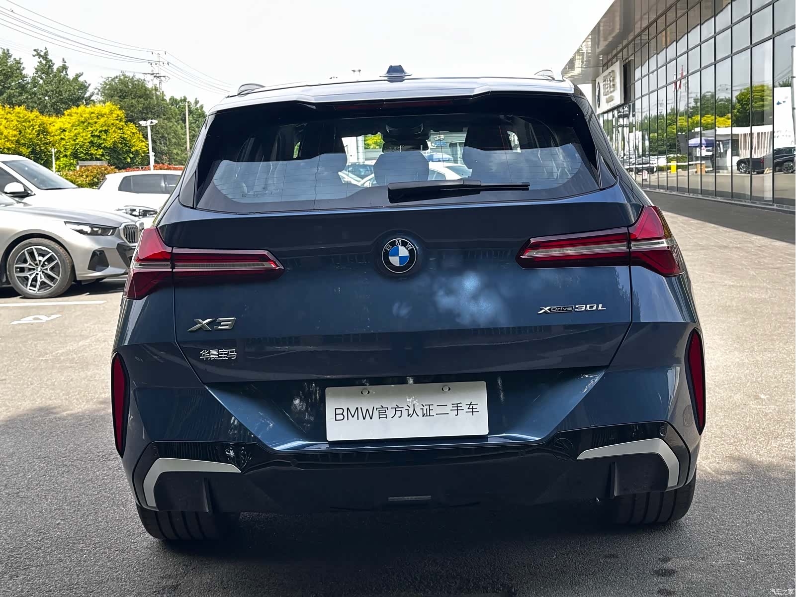 BMW X3, 2025 все фото