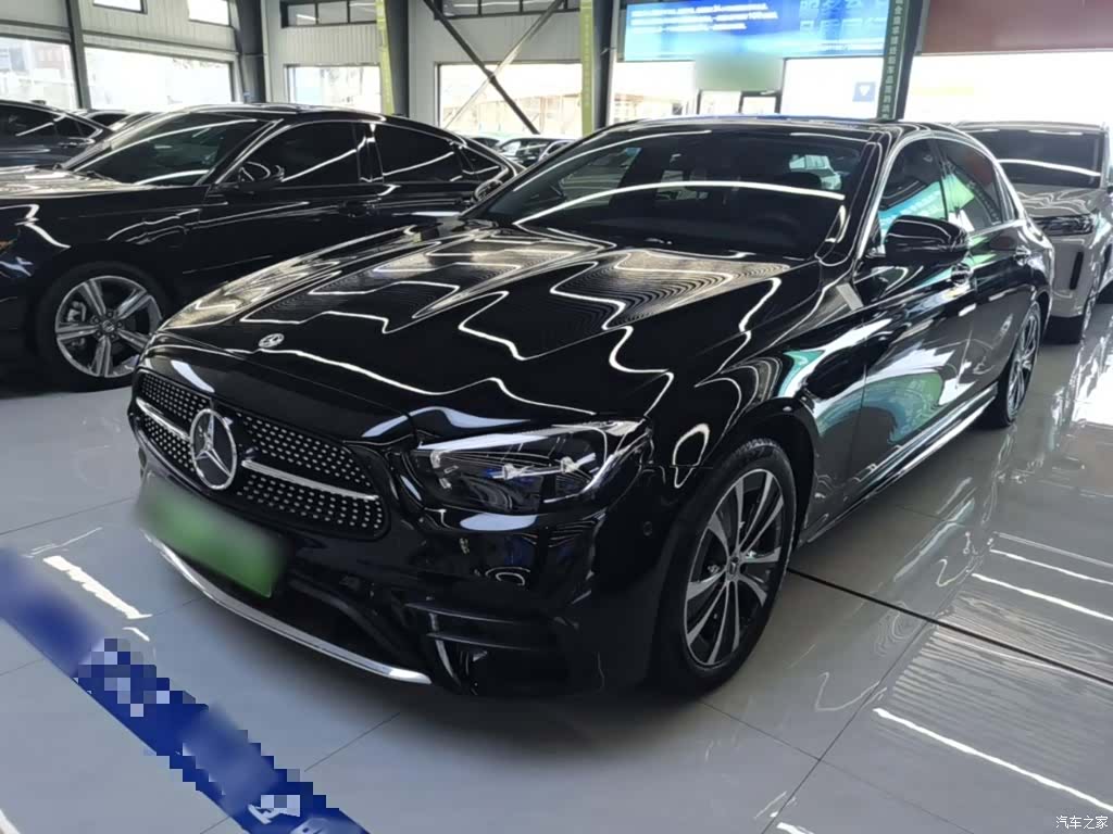 Mercedes-Benz E-Class, 2022 1