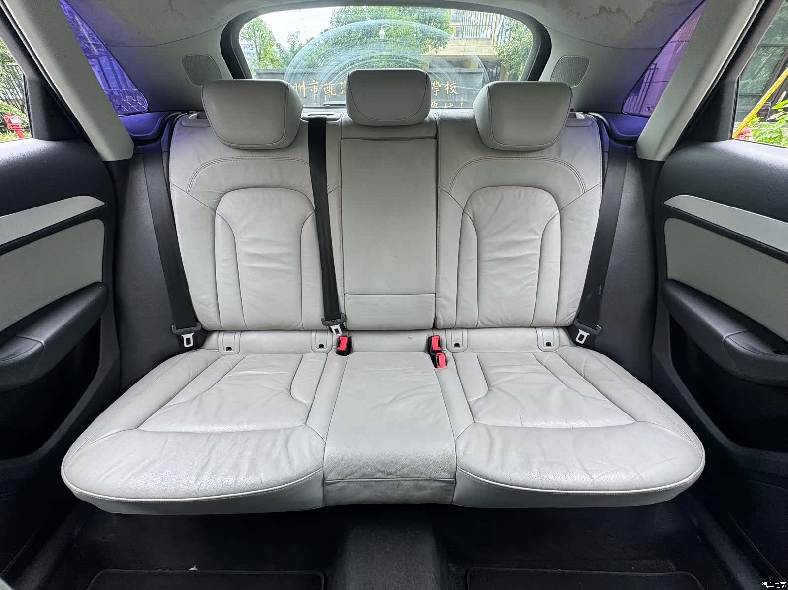 Audi Q3, 2013 27