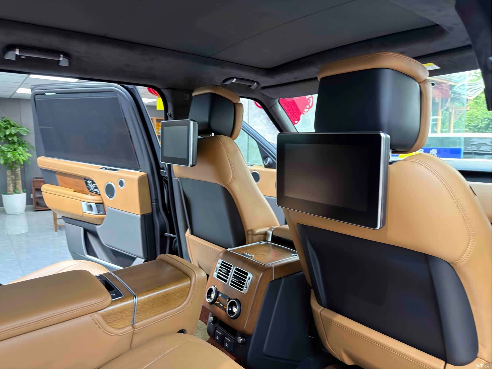 Land Rover Range Rover, 2018 16
