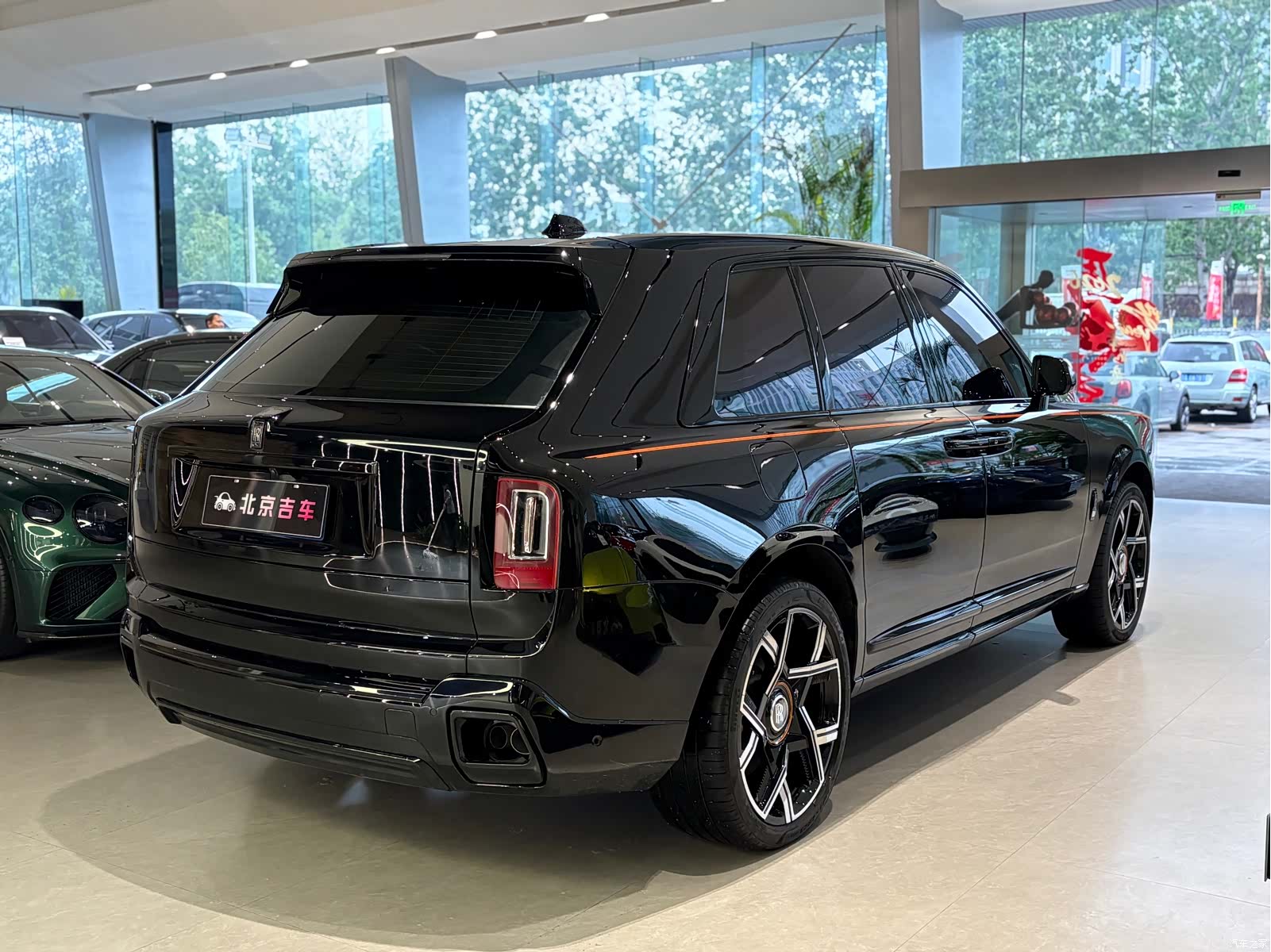 Rolls-Royce Cullinan, 2020 все фото
