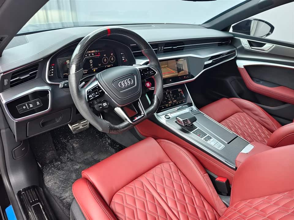 Audi A7L