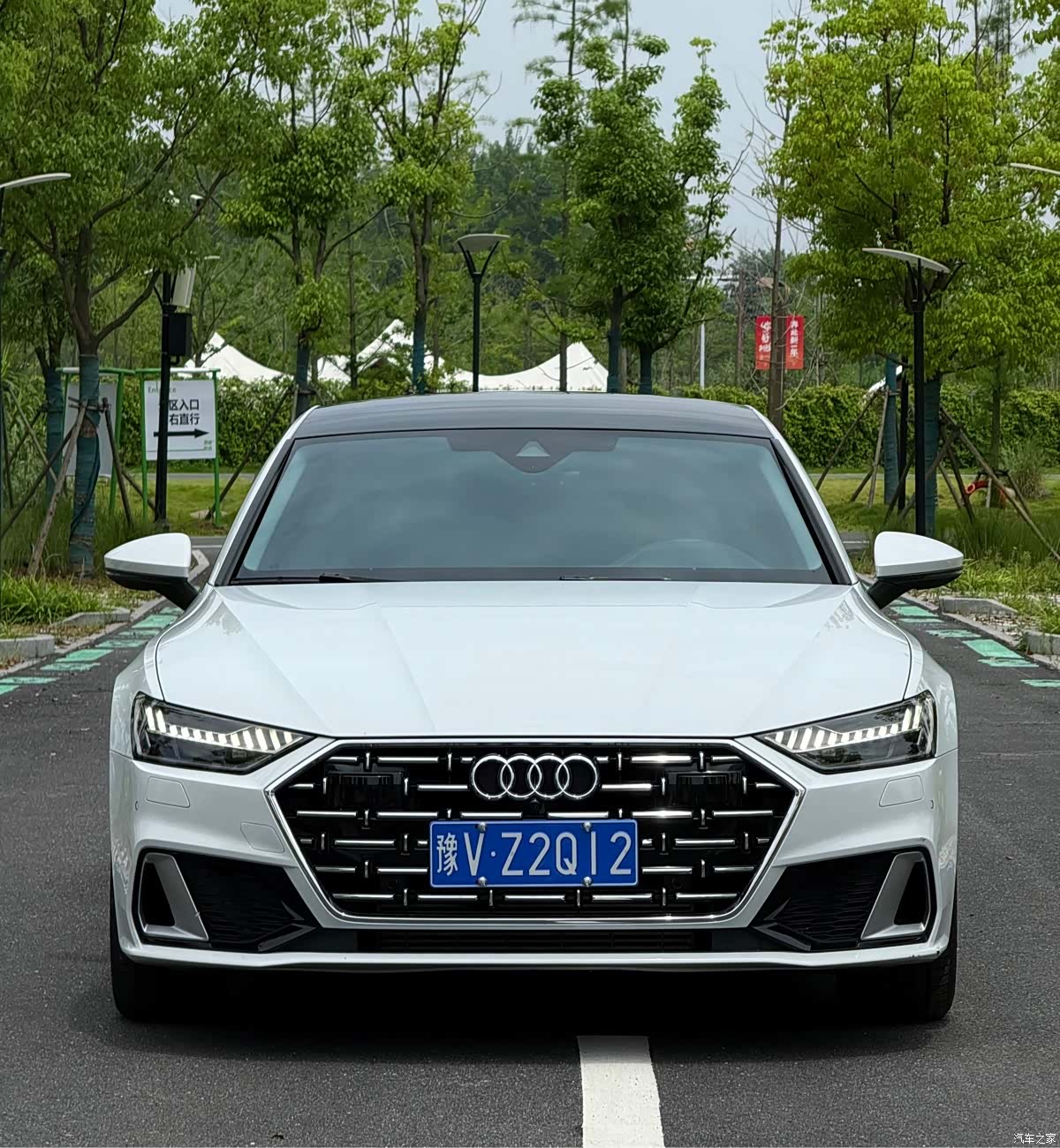 Audi A7L, 2023 2