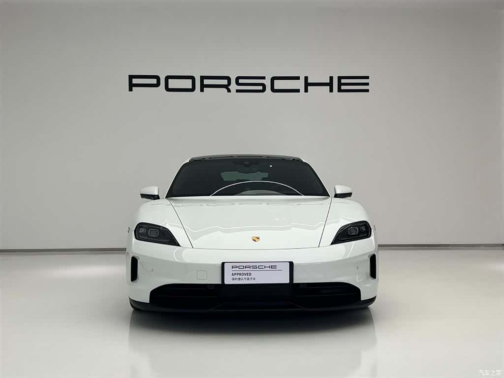 Porsche Taycan, 2026 4