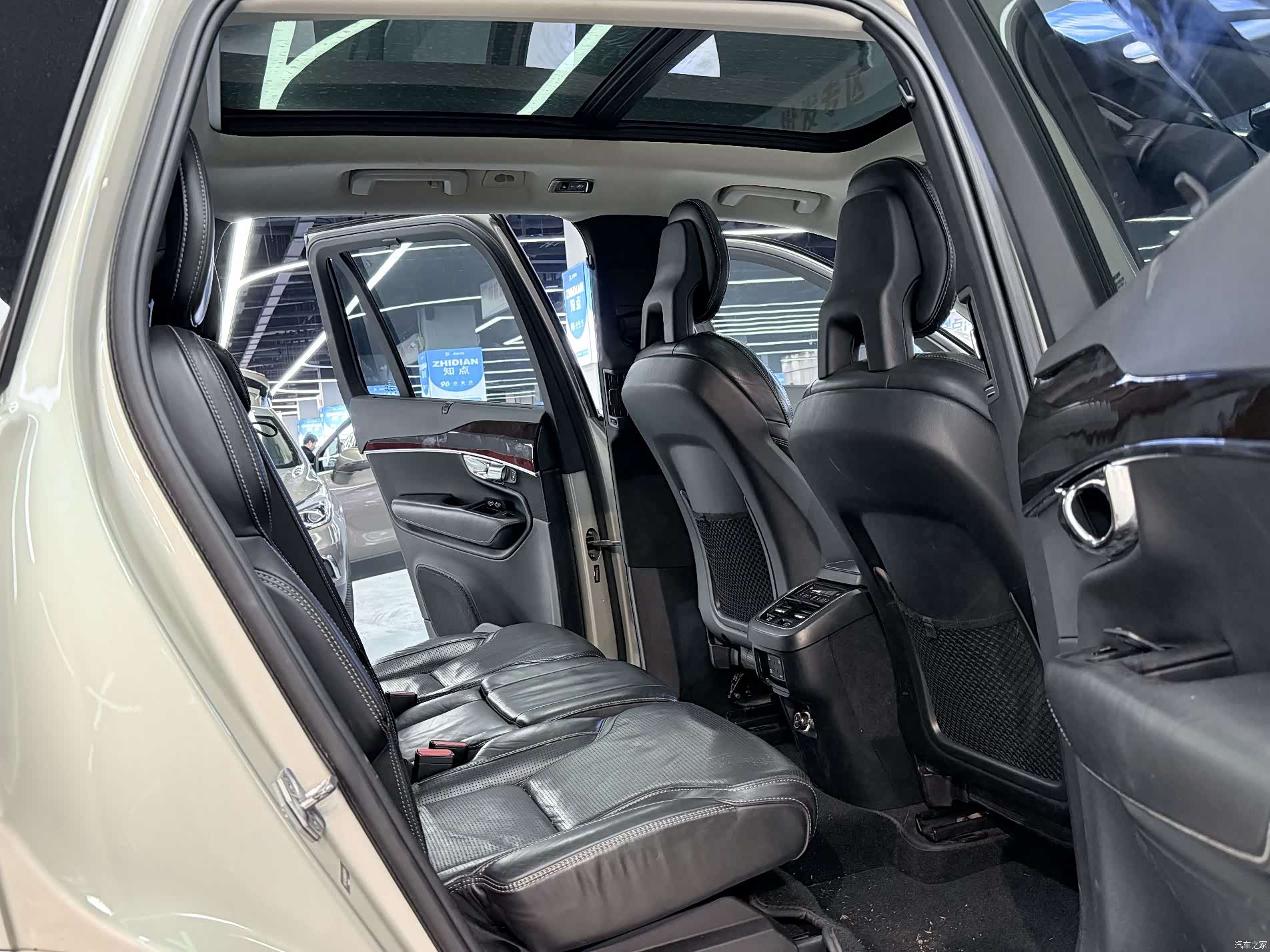 Volvo XC90, 2016 17