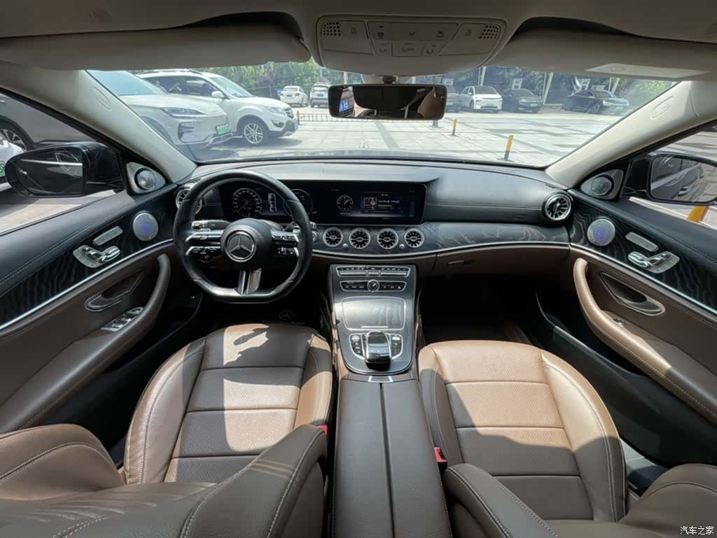 Mercedes-Benz E-Class, 2018 12