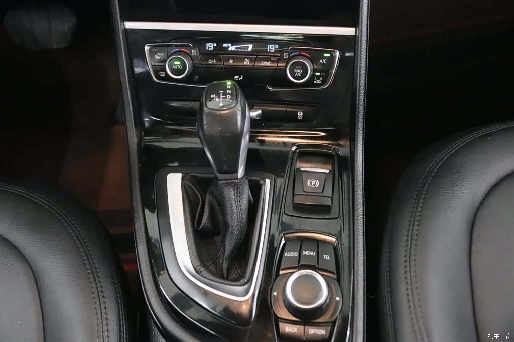 BMW 2 Series, 2016 10