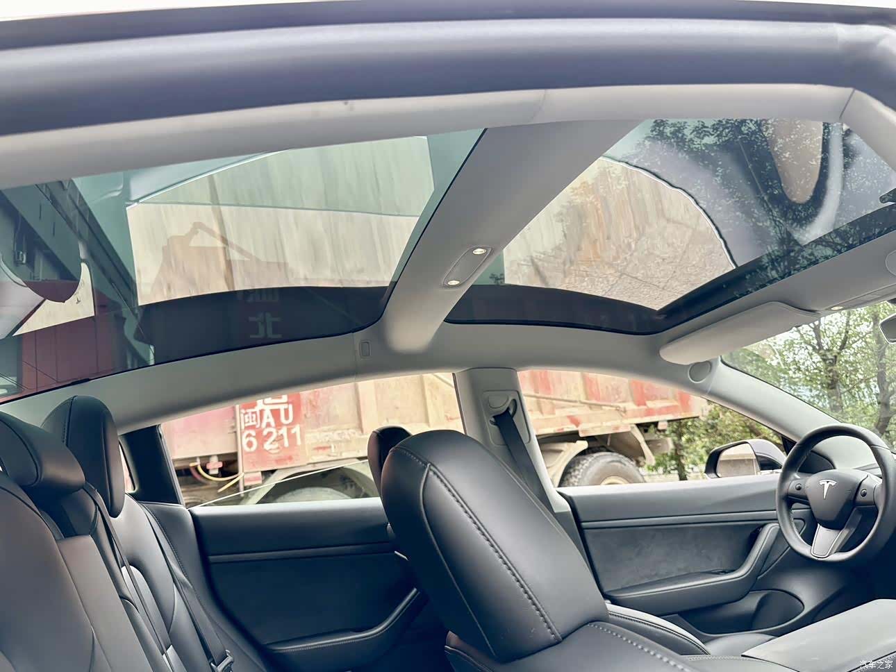 Tesla Model 3, 2020 16