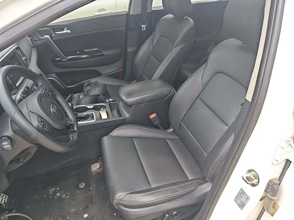 Kia KX5, 2016 15