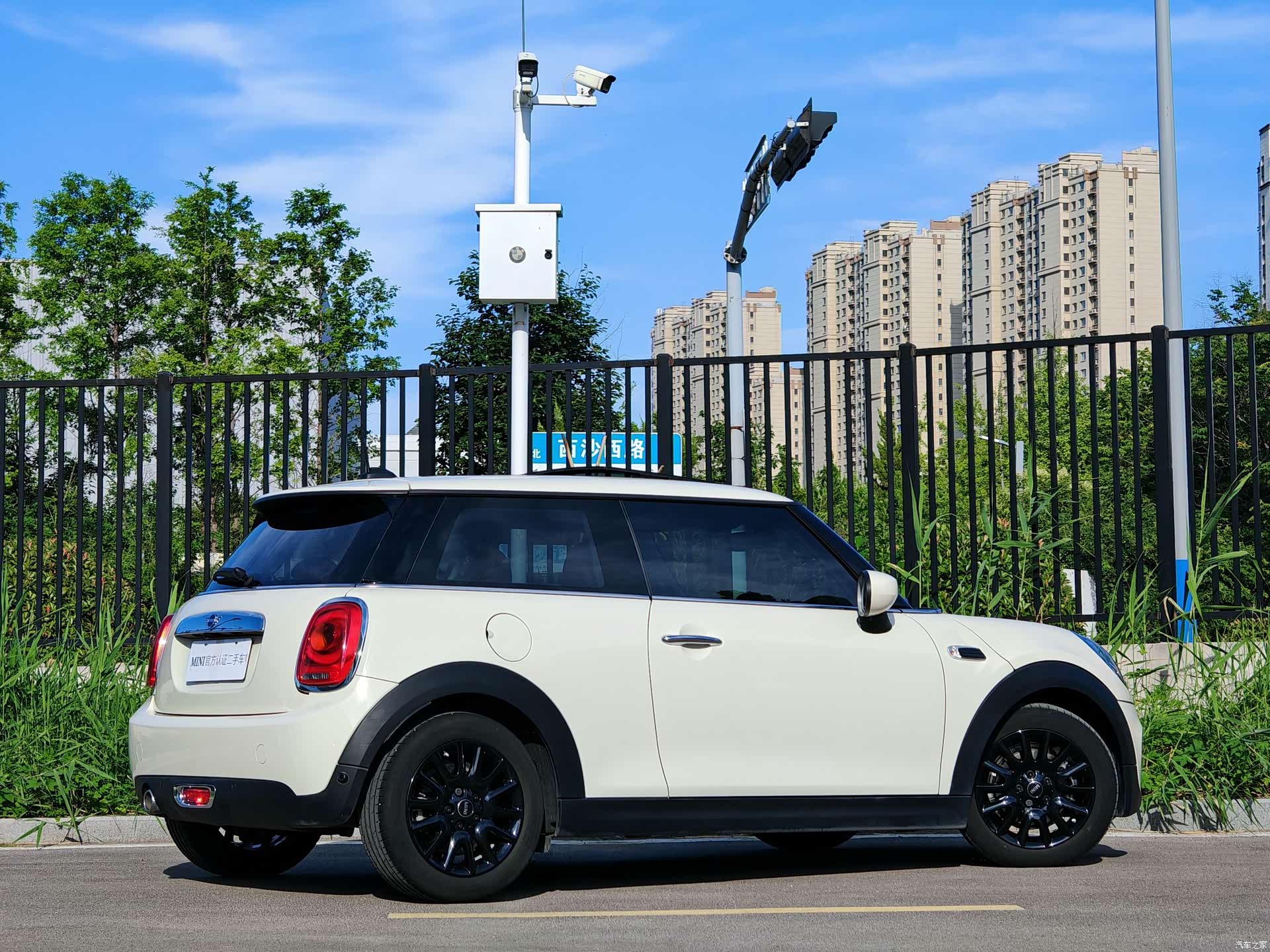 Mini ONE, 2021 4