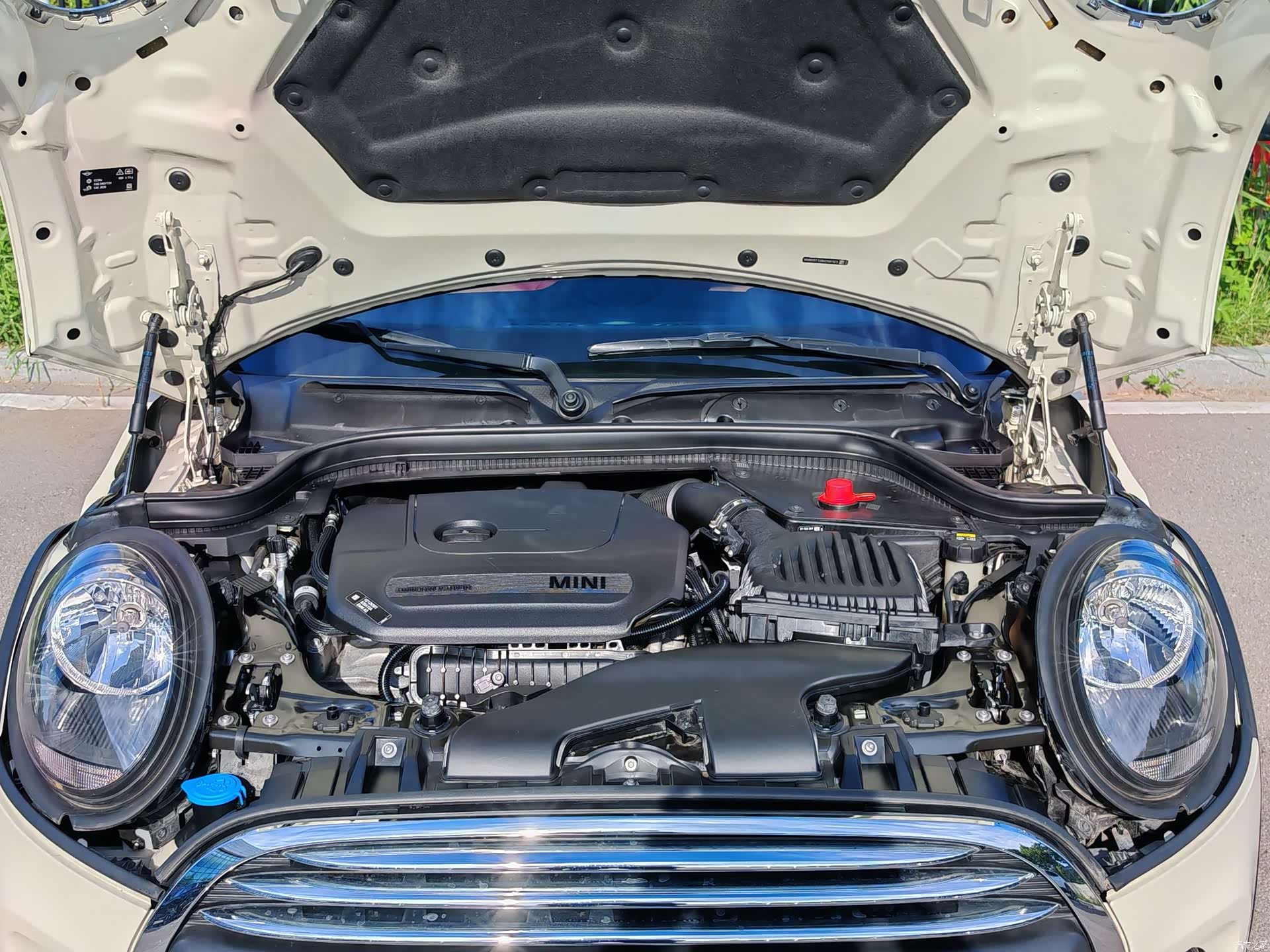 Mini ONE, 2021 11