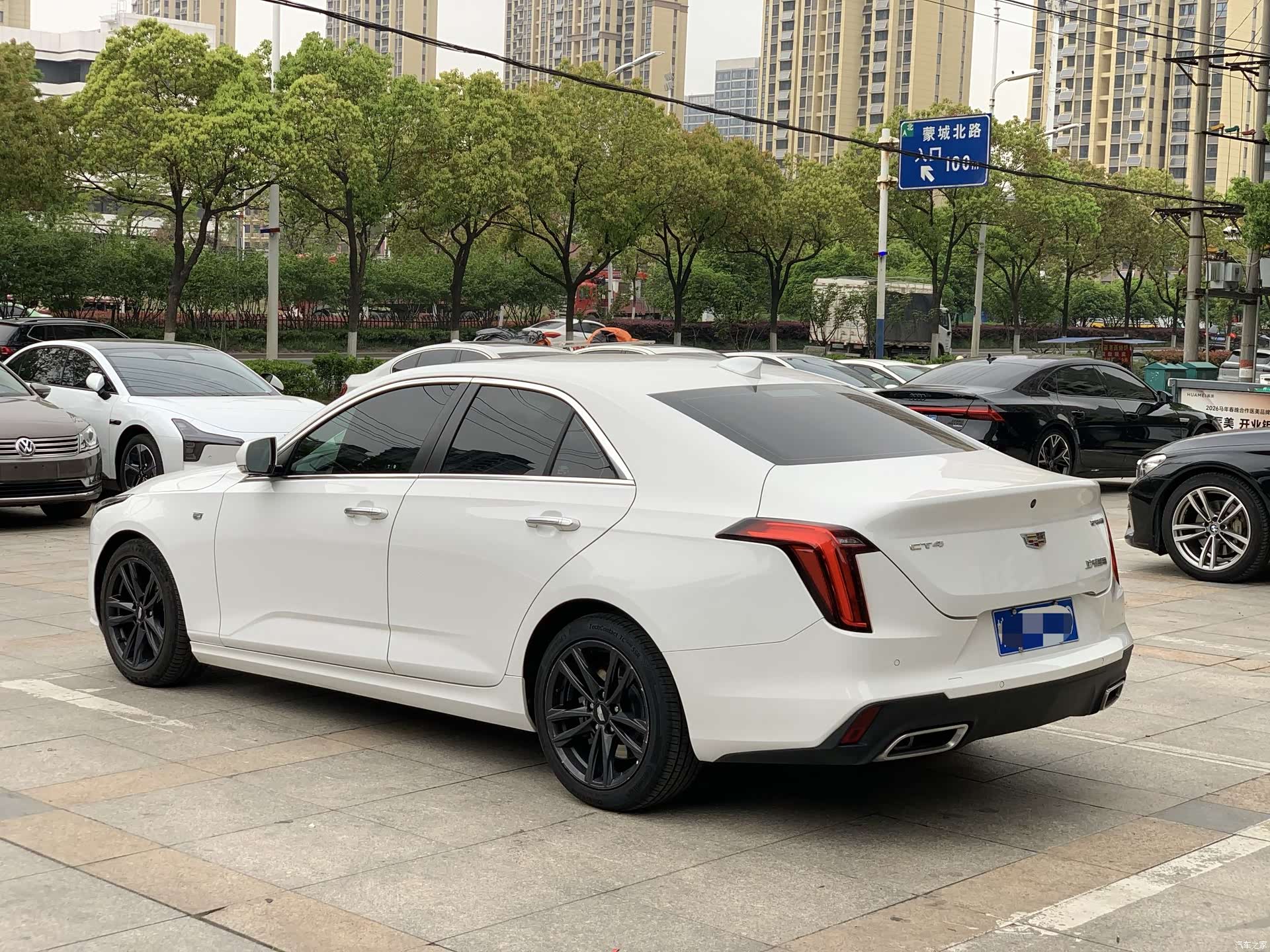 Cadillac CT4, 2022 все фото