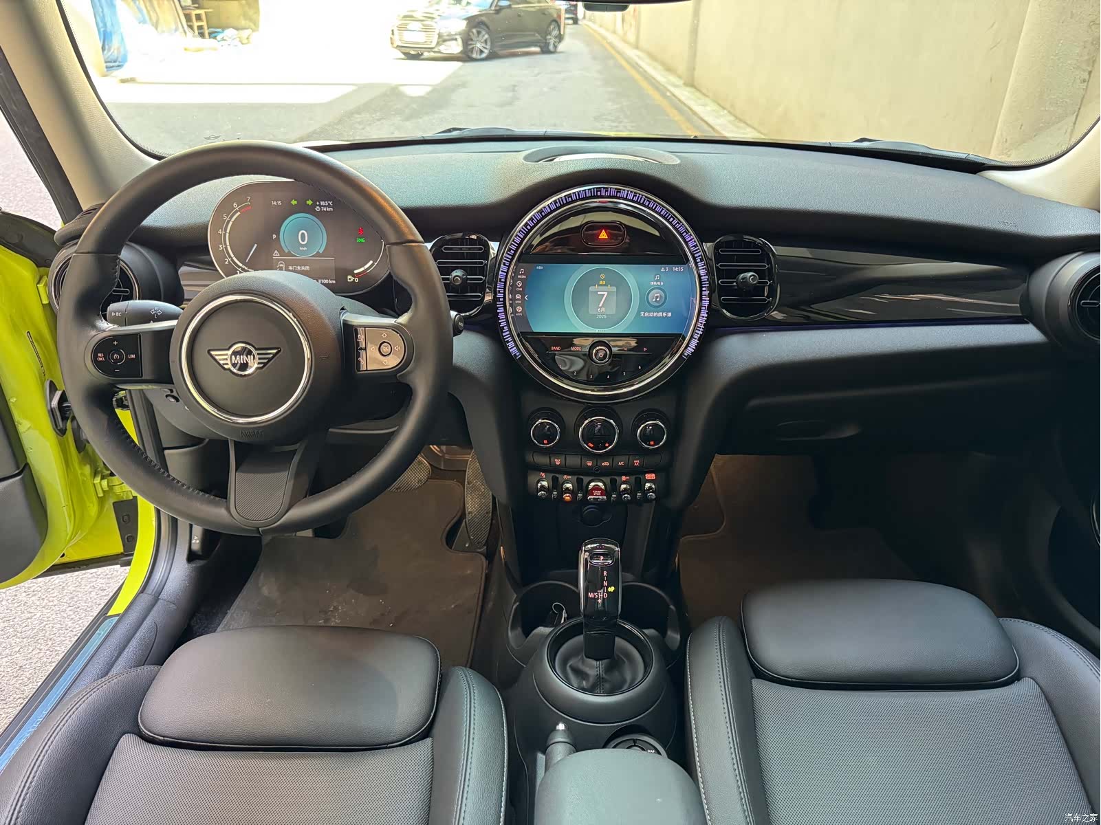 Mini Cooper, 2023 8