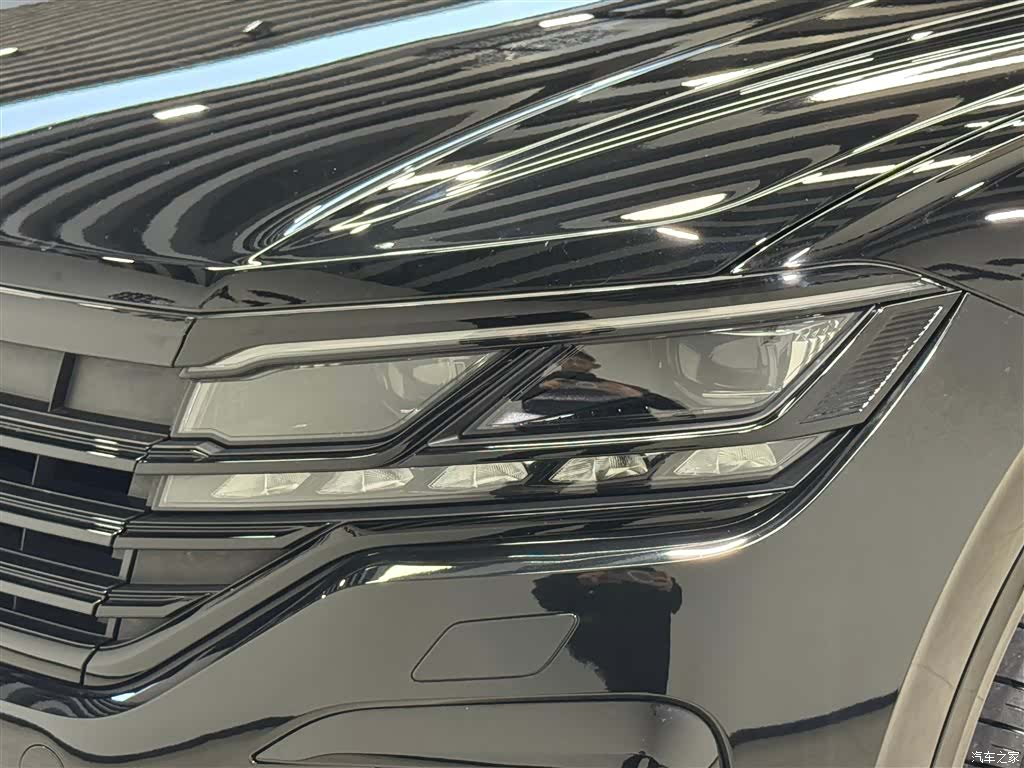 Volkswagen Touareg, 2023 8